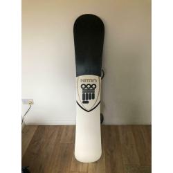 *PRICE DROP* Snowboard with bindings and travel bag