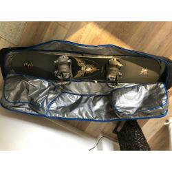 *PRICE DROP* Snowboard with bindings and travel bag