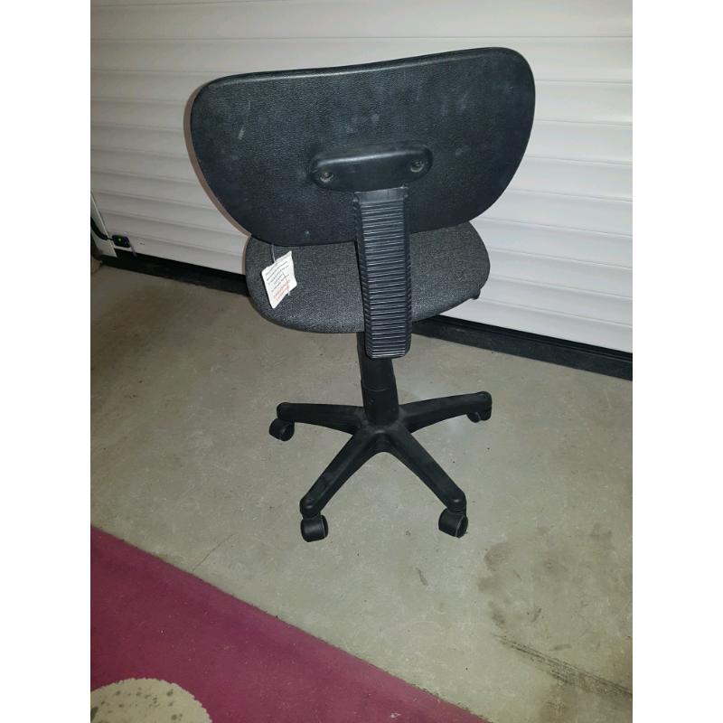 Typist chair, good condition,Dark Grey