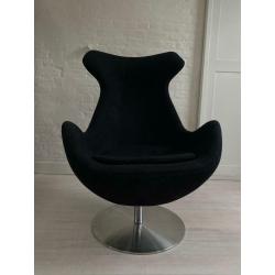 Black large office chair