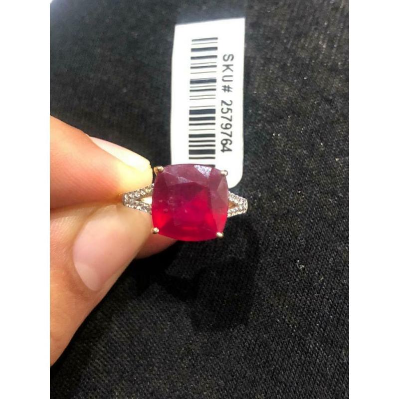 Classic cushion cut Ruby Ring - 9CT Gold