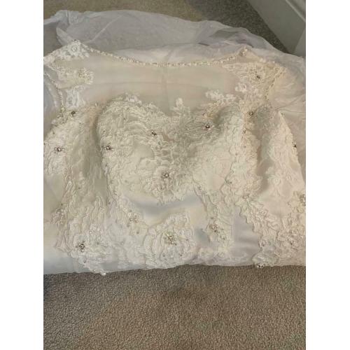 Wedding dress for sale