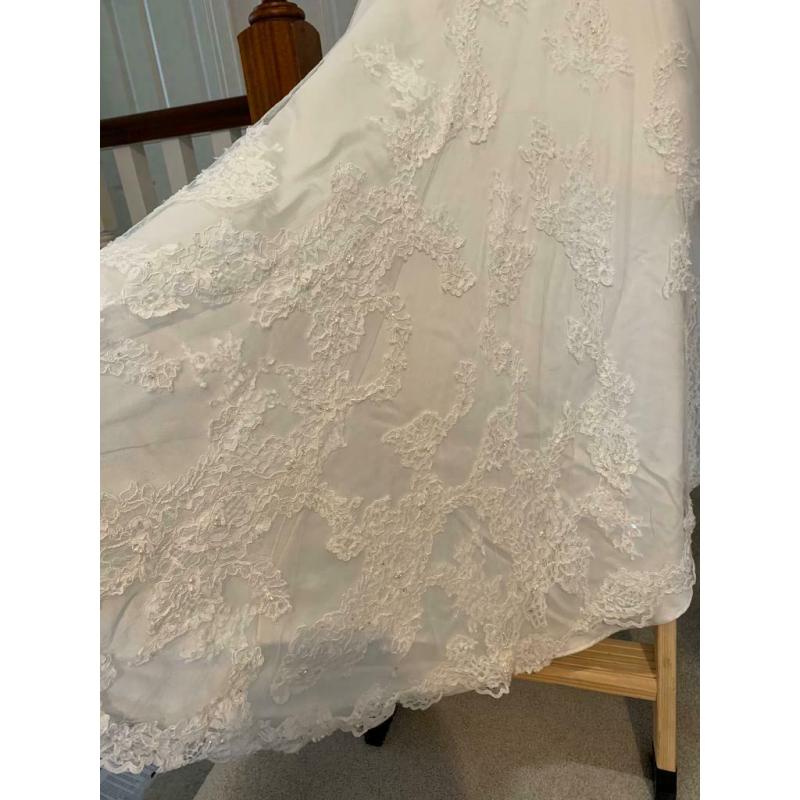 Wedding dress for sale