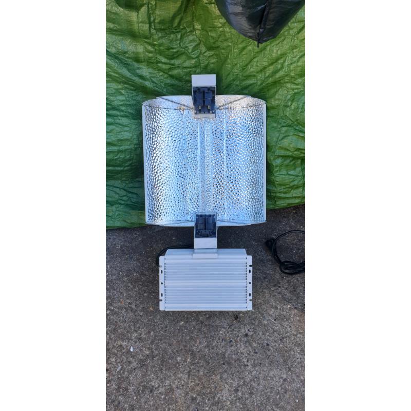 Hydroponics 1000w DE Full Fixture with Adjustable Reflector