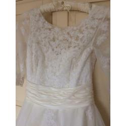 1950?s Style Wedding Dress