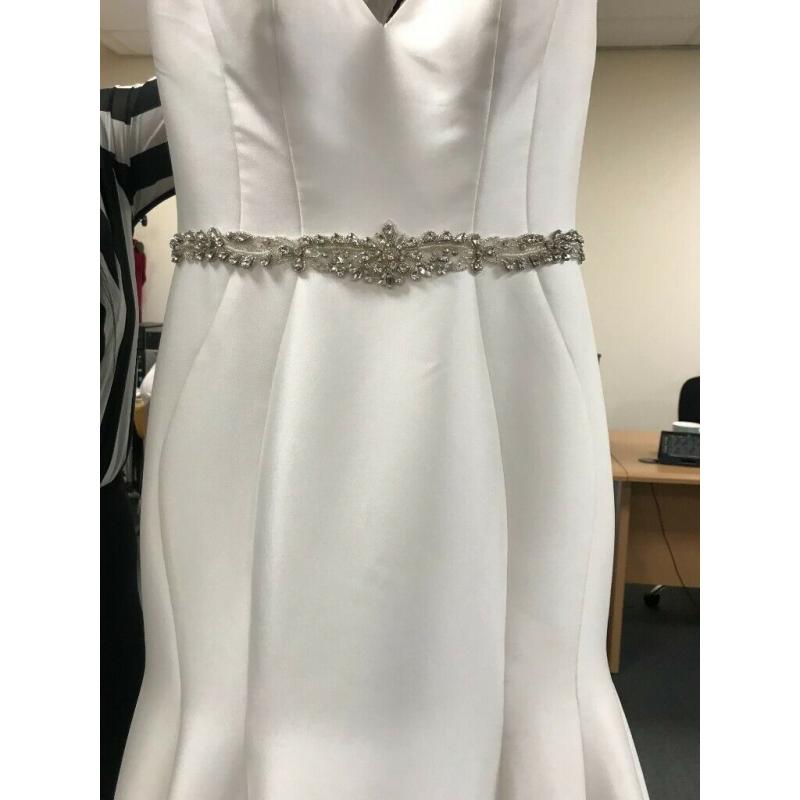 Essence of Australia Wedding Dress, Size 12 (UK), Ivory