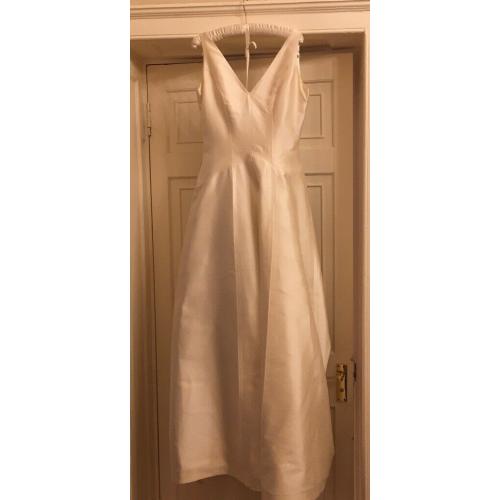 Jenny Packham wedding dress size 10-12, pearl edged veil and pearl headband