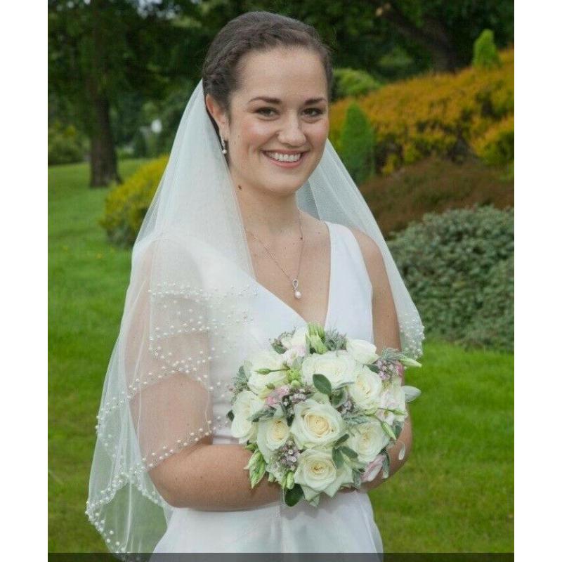 Jenny Packham wedding dress size 10-12, pearl edged veil and pearl headband