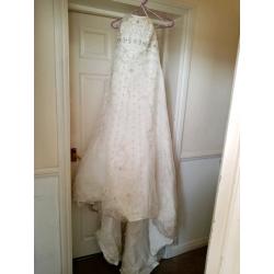 Wedding dress