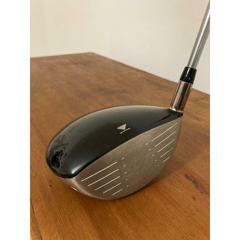Titleist 907 D2 Driver 8.5, X stiff