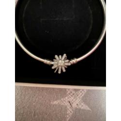 Pandora firework/snowflake bangle