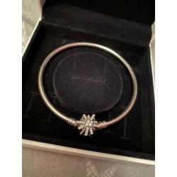 Pandora firework/snowflake bangle