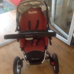 Quinny pram and carrycot