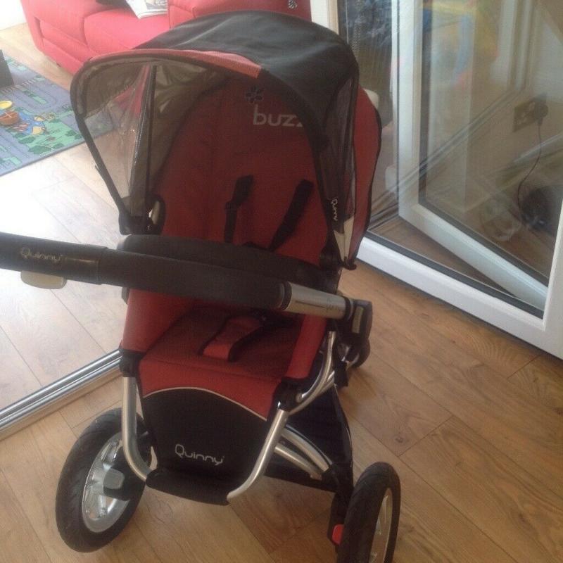 Quinny pram and carrycot