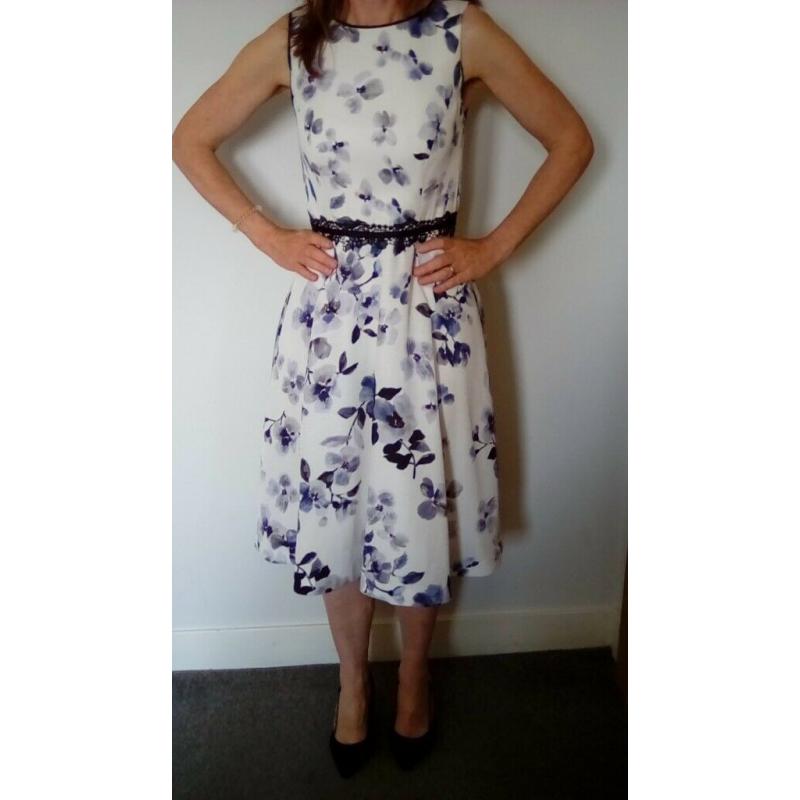 Beautiful dress.