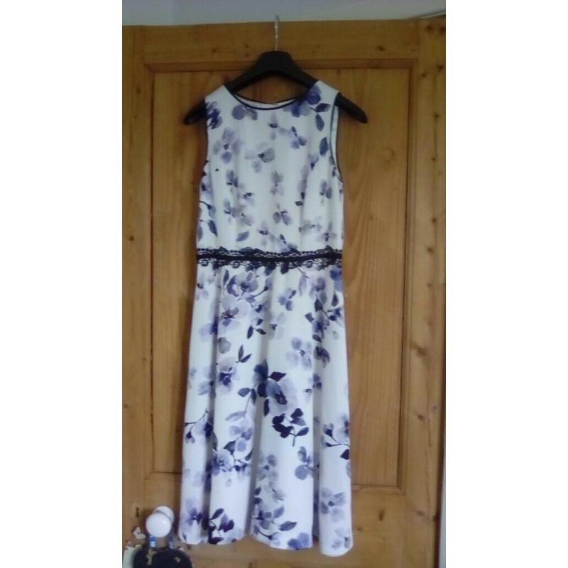 Beautiful dress.