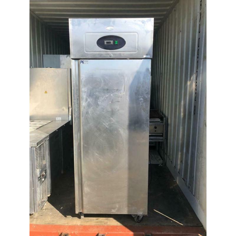 Commercial single door fridge