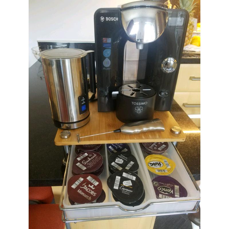 Bosh Tassimo with Brita Filter with extras (Stand and draw to store