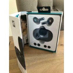 AIRTIME PRO Wireless Earbuds (Brand new)