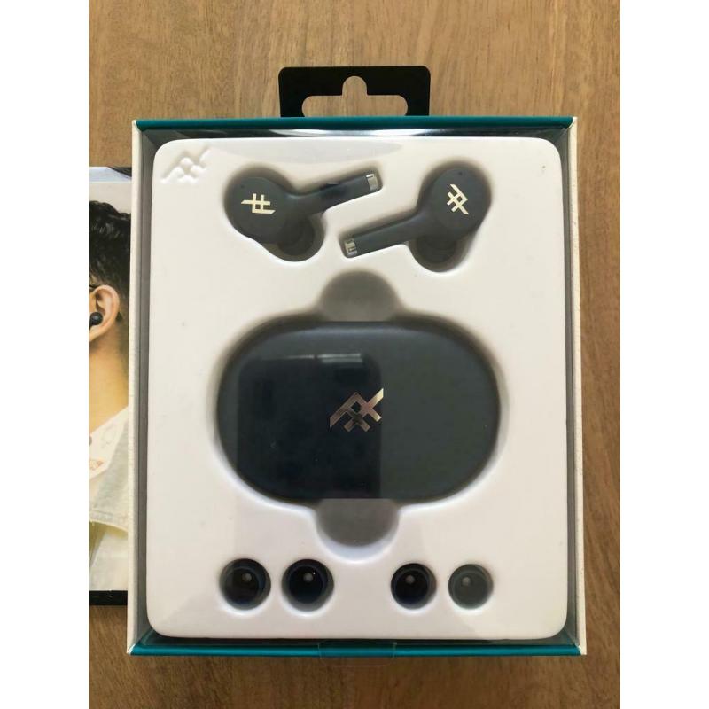 AIRTIME PRO Wireless Earbuds (Brand new)