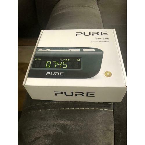 PURE Siesta Mi digital and FM clock radio