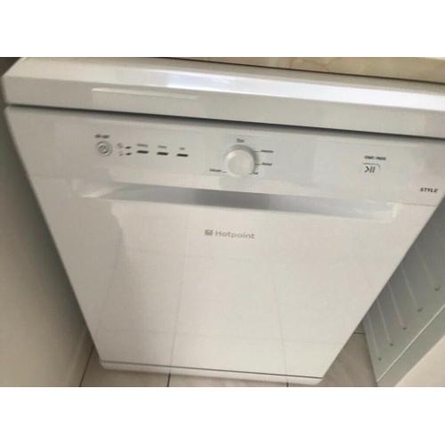Hotpoint Dishwasher FDYB 10011 STYLE