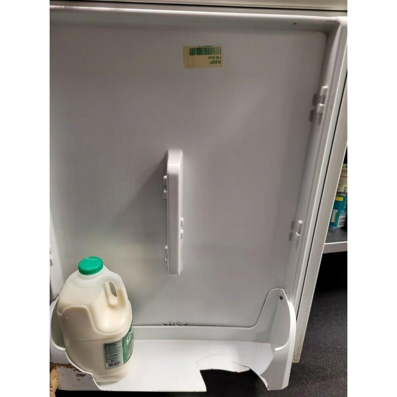 Undercounter fridge