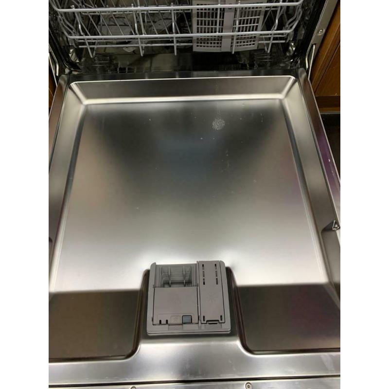 BOSCH FULL SIZE STAINLESS DISHWASHER