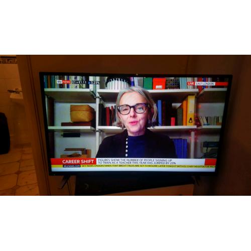 48 ins tv