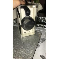 JX1 WIRELESS HEADPHONES