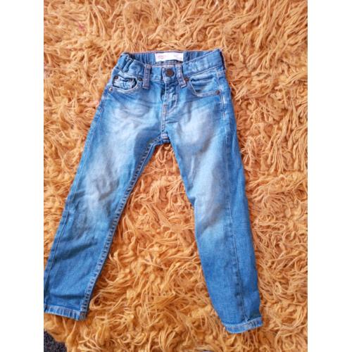 Levi's age 4 immaculate ?4