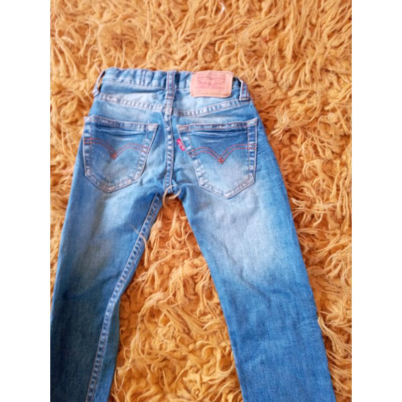 Levi's age 4 immaculate ?4