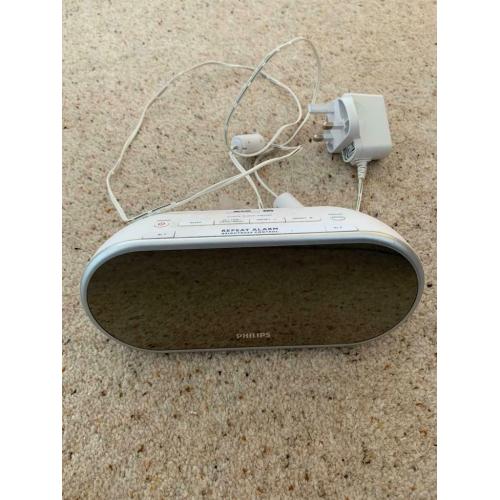 Phillips alarm clock/ radio