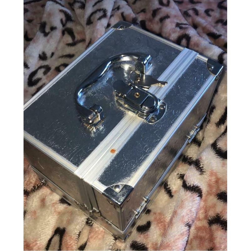 Silver make up storage box (with key)