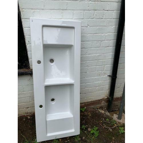 Roca double sink top