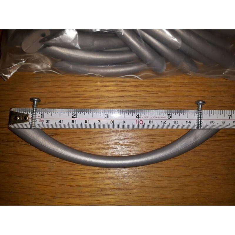 Silver/grey Plastic Cabinet/Drawer Handles x 20 with screws