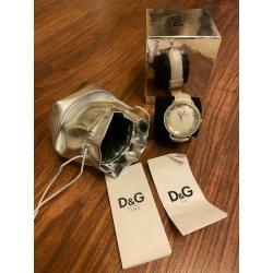D & G watch