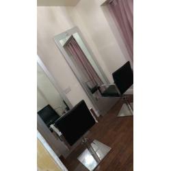 Hairdressing mirrors