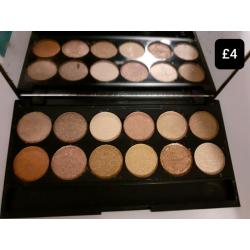 Make up Pallettes