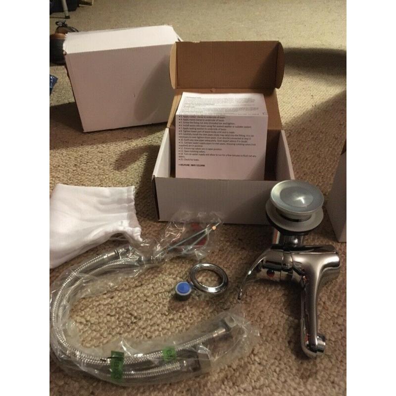 Set of Bath and Sink Taps