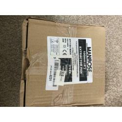 MANROSE MG100T 20W BATHROOM EXTRACTOR FAN WITH TIMER WHITE 240V
