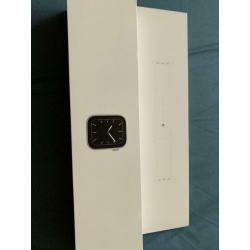 Apple Watch series 5 44mm gps and cellular