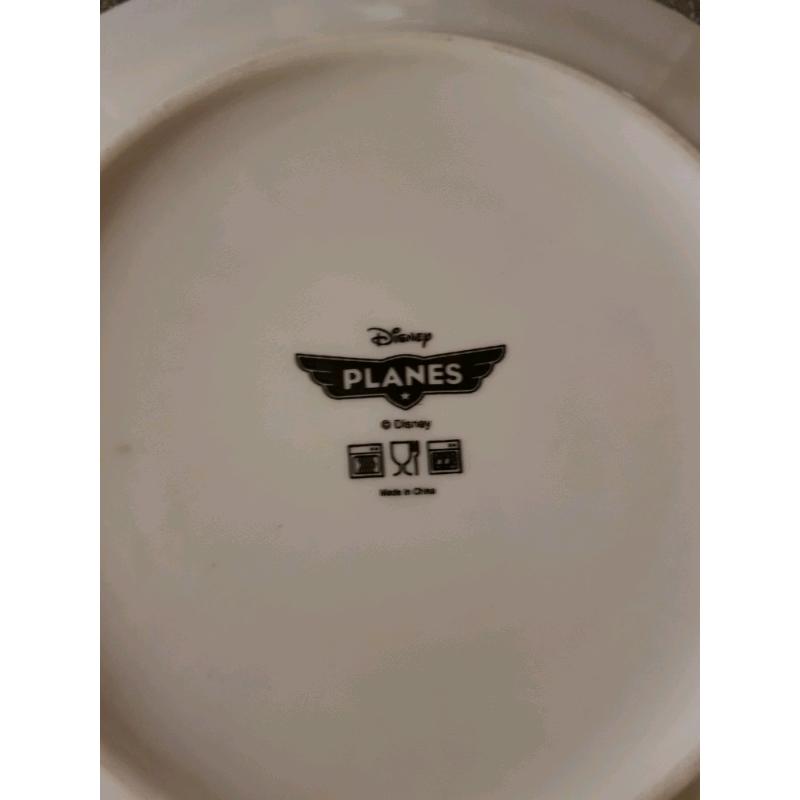 Disney Planes matching mug, bowl and plate set plus plush toy