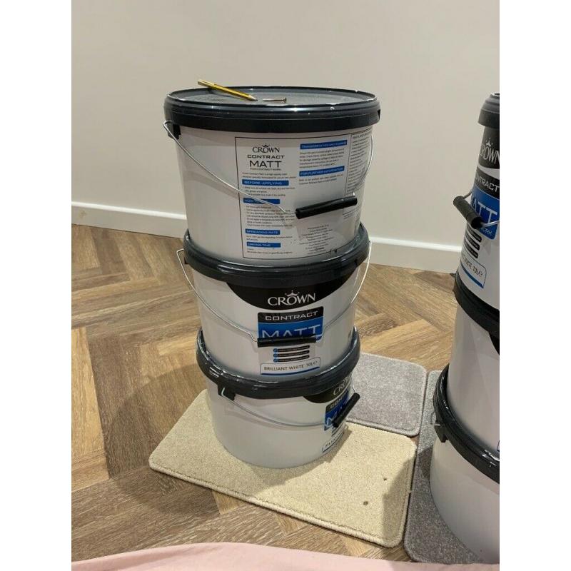 Crown contract matt brilliant white 10l paint emulsion