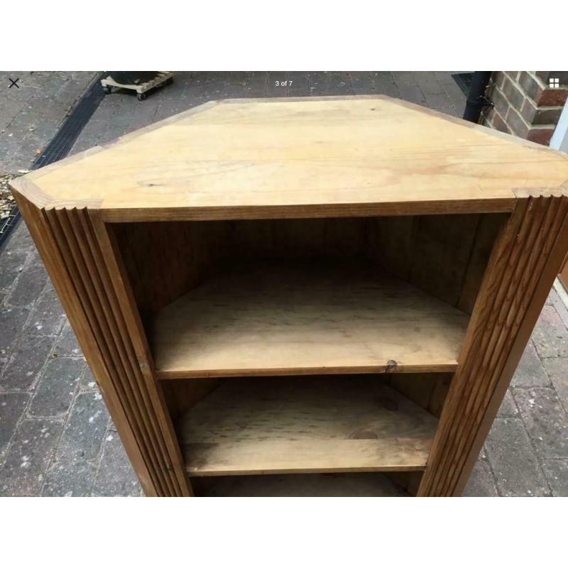 Antique pine corner bookshelf