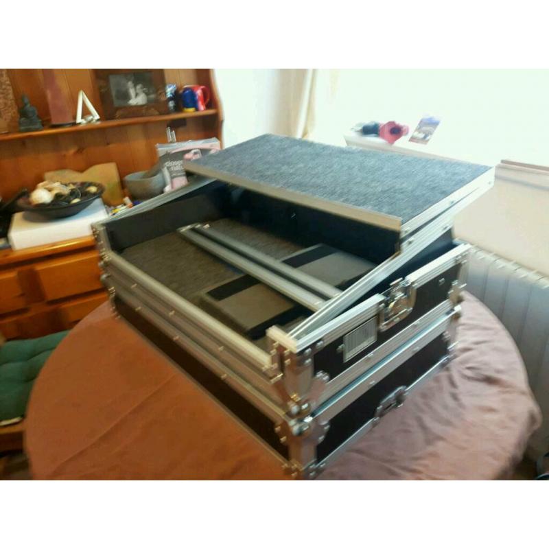 Pioneer DDJ SX Gorrilla Flightcase ?80ono