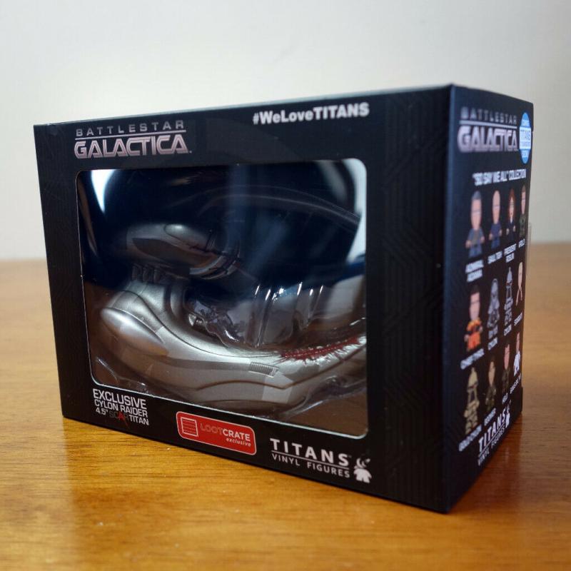 Battlestar Galactica Cylon Raider Figure (Brand New in Box)