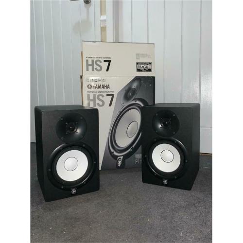 Yamaha HS7 Studio Monitors