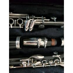 Clarinet bossey and hawkes regent gator case
