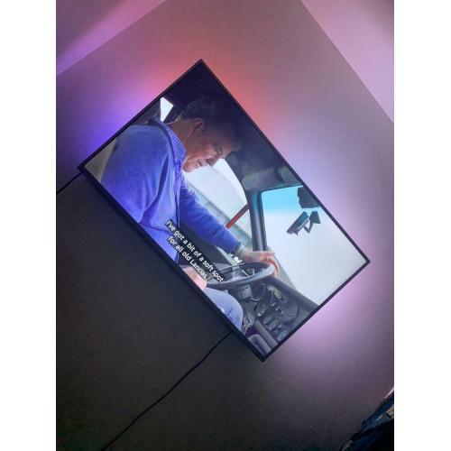 Philips Hue 43? Ambient Light TV